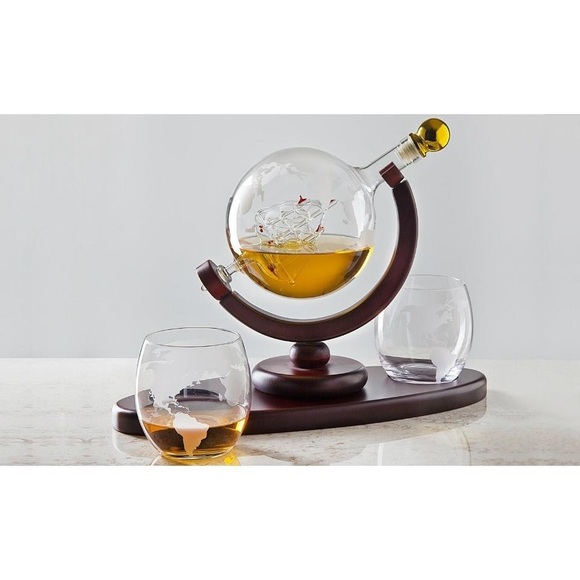 Godinger Other - Galleon Globe Whiskey Decanter Set Shannon Godinger